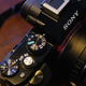 Illustration for article titled Sony α7(r)
